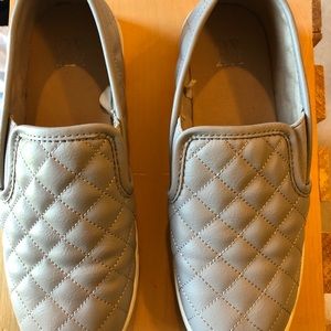 quilted new york and company shoes